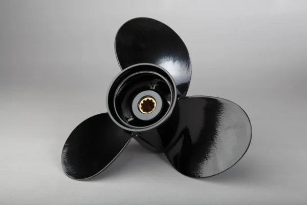 Propeller för Suzuki/Johnson 4-takt, stigning 9 tum - Bild 2