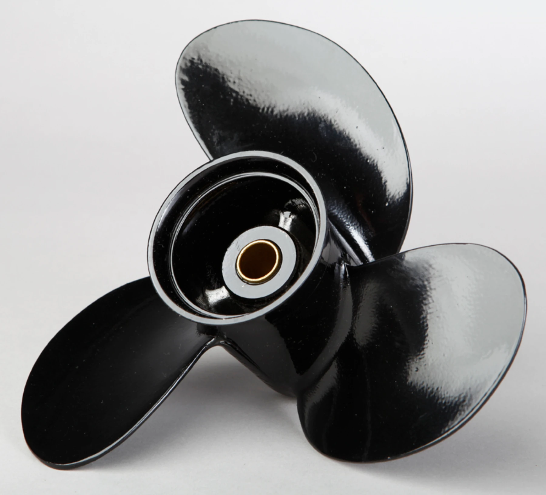 3-bl båtpropeller till Mercury/Tohatsu stigning 7 tum