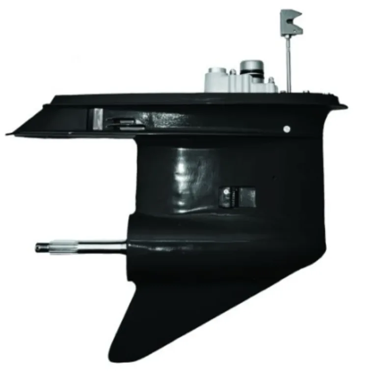 Underhus för OMC Cobra