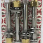 Bultsats, 4st långa bultar mellan motor och plate. 4.5tum