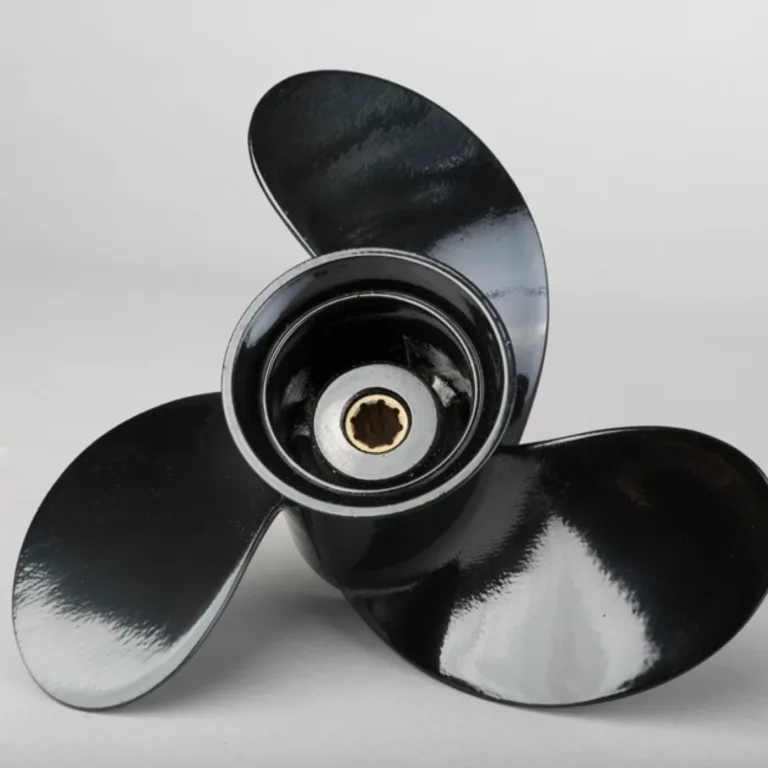 Propeller för Mercury utombordsmotor stigning 7 tum