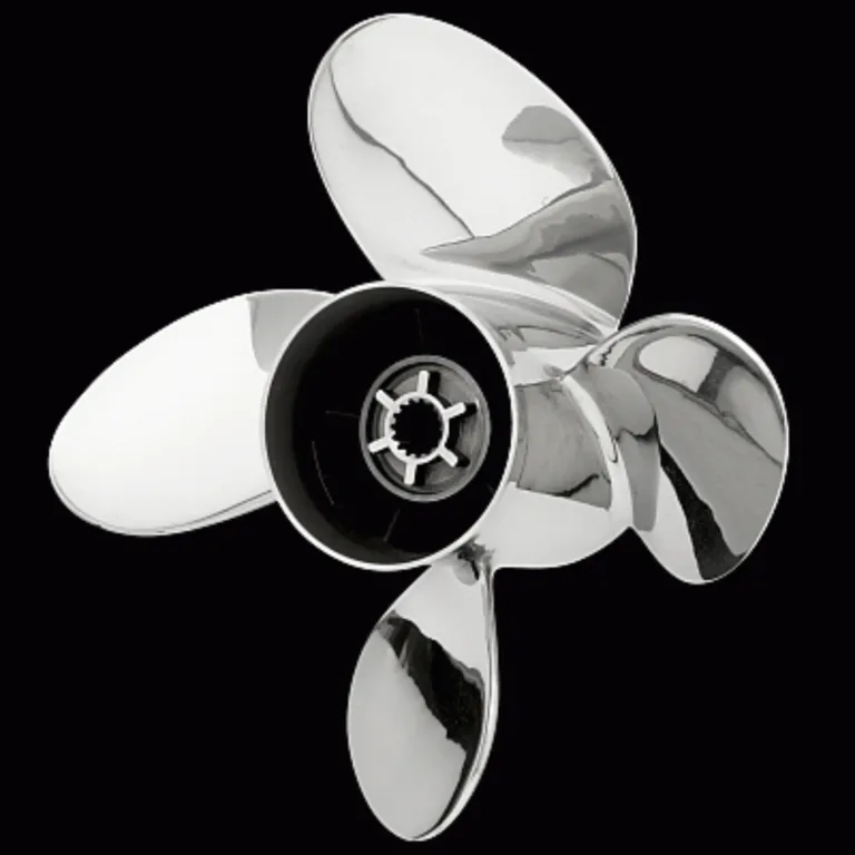 4-Bladig propeller PTZ stigning 17 tum