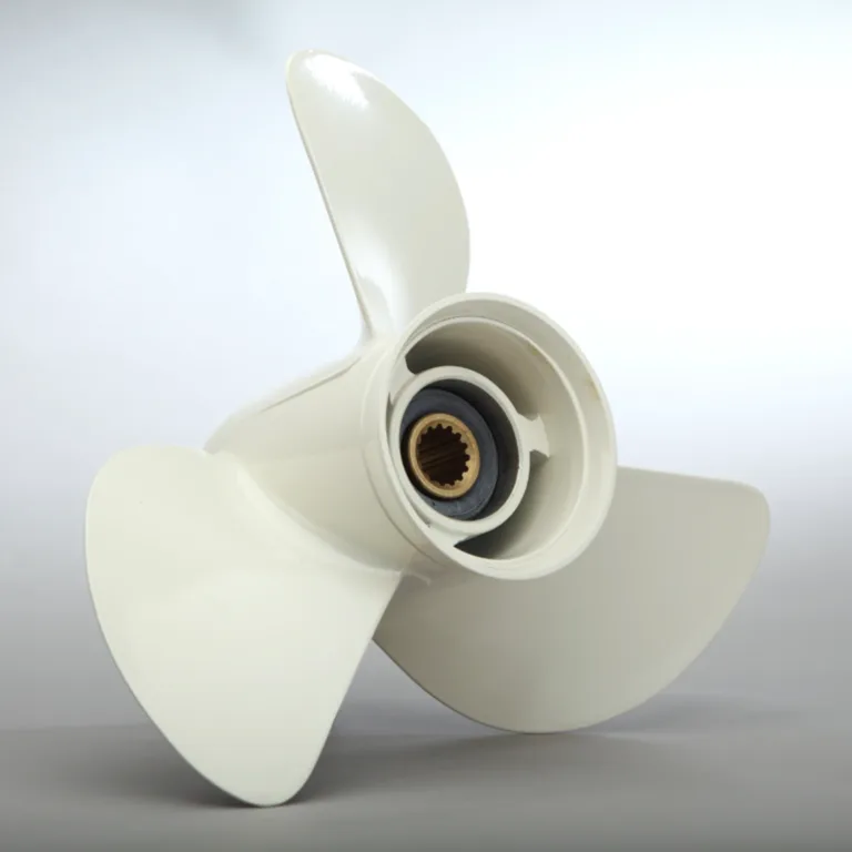 Propeller för Yamaha, stigning 17 tum